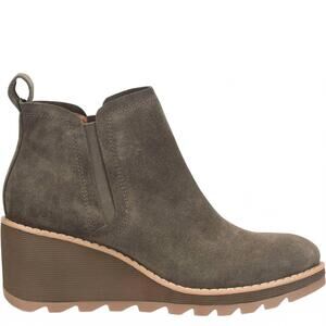 NEW SOFFT women's emma suede wedge bootie in dark taupe
